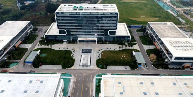 争分夺秒赶工期!经济区重点项目建设火热进行中